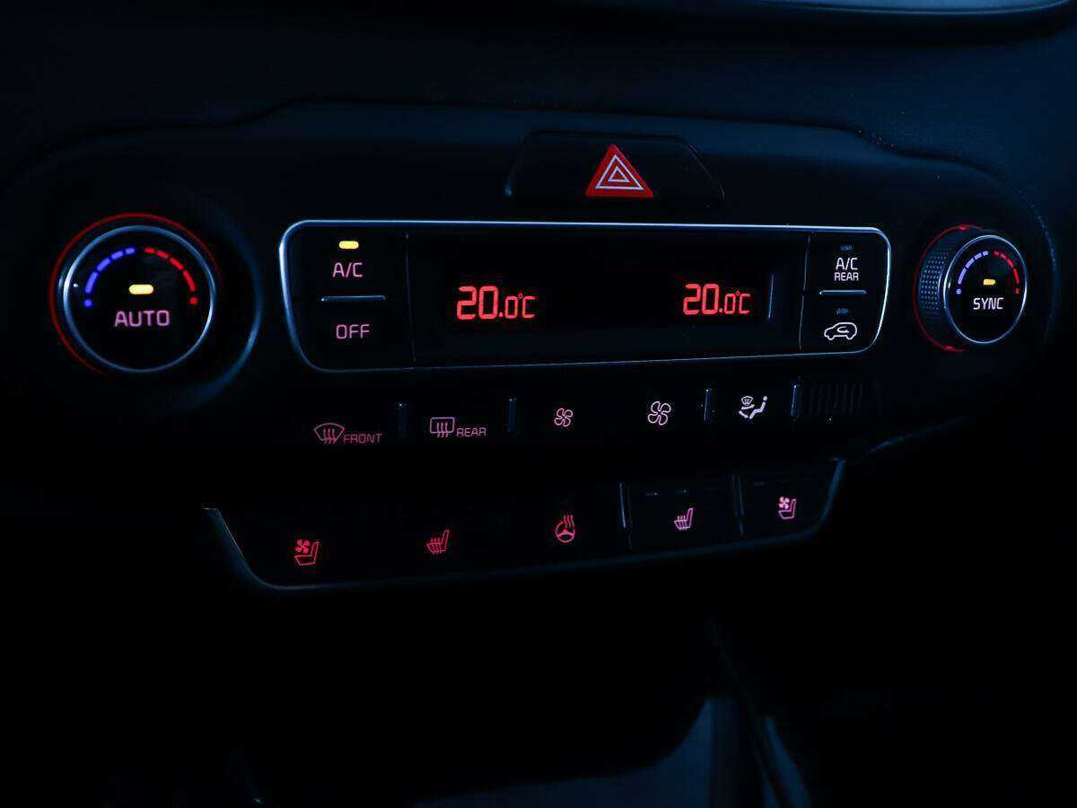 Kia Sorento 2017 года с пробегом. Фото: #23