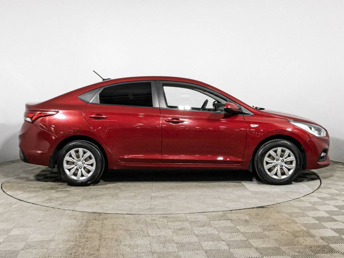 Hyundai Solaris 2018 года с пробегом. Фото: #3