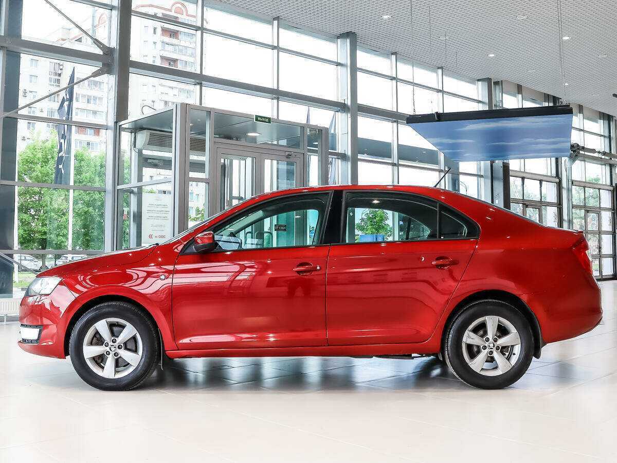 Skoda Rapid 2014 года с пробегом. Фото: #7