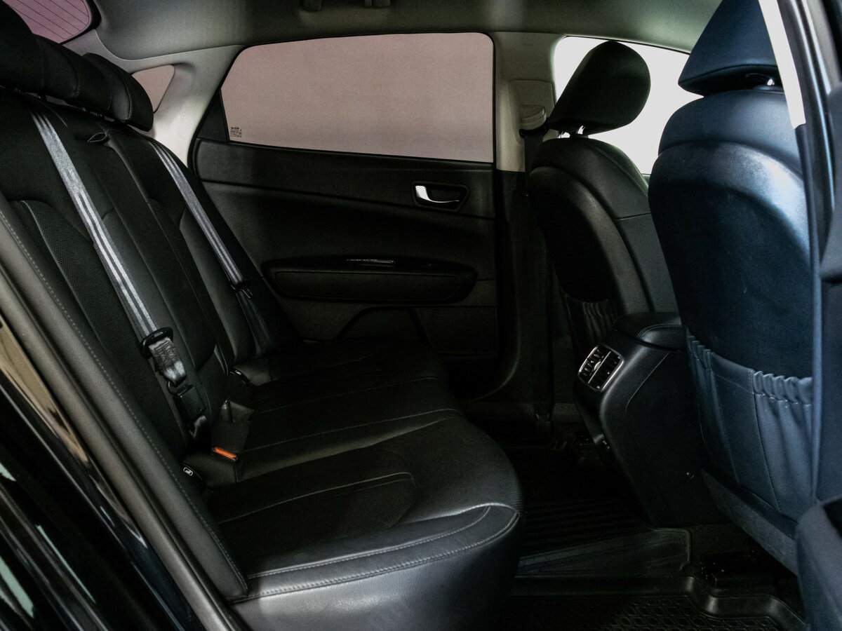 Kia Optima 2018 года с пробегом. Фото: #17