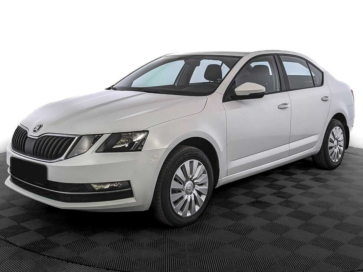 Skoda Octavia 2018 года с пробегом. Посмотреть фото