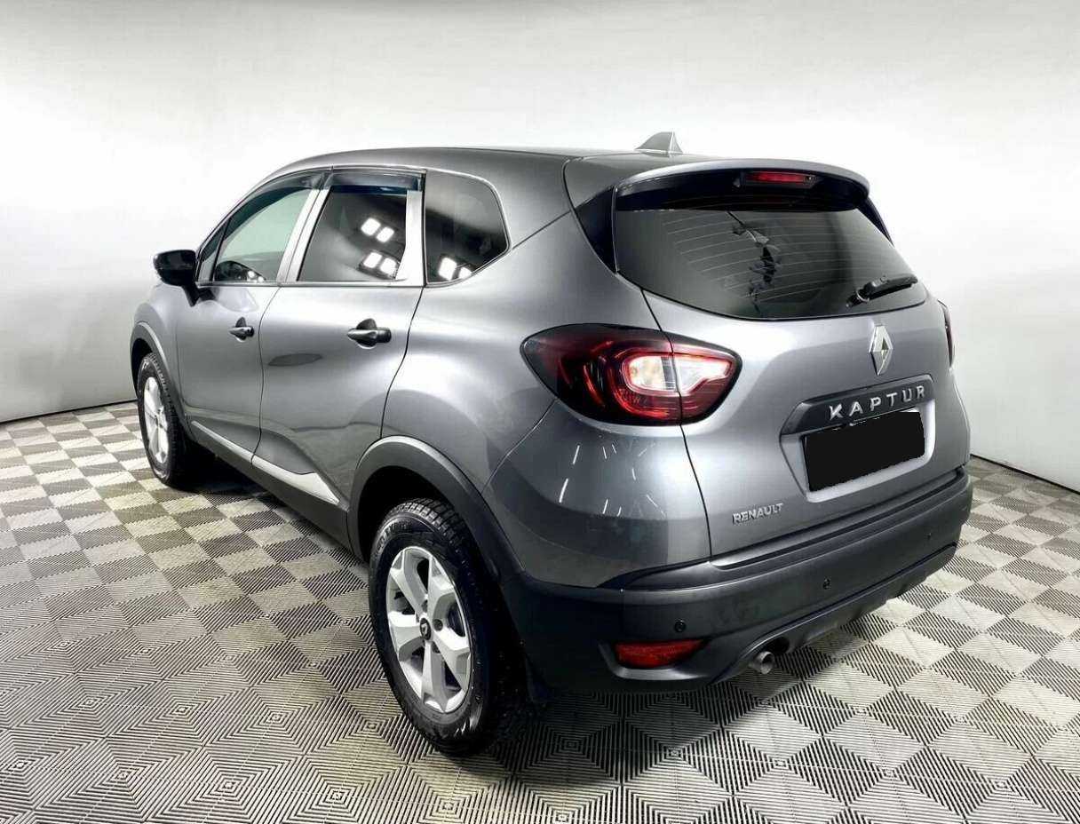 Renault Kaptur 2020 года с пробегом. Фото: #6