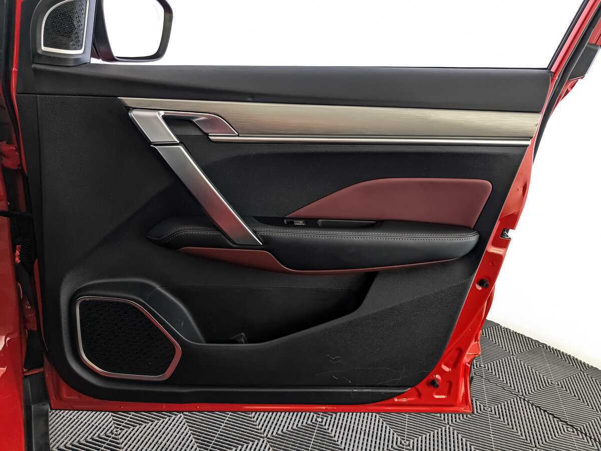 Geely Coolray 2023 года с пробегом. Фото: #24