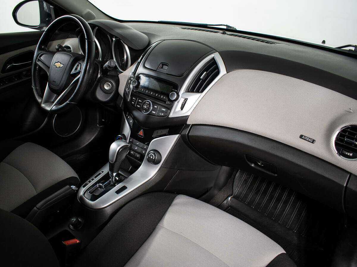 Chevrolet Cruze 2013 года с пробегом. Фото: #5