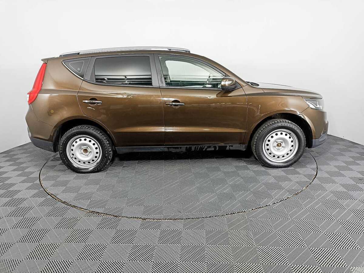 Geely Emgrand X7 2020 года с пробегом. Фото: #3