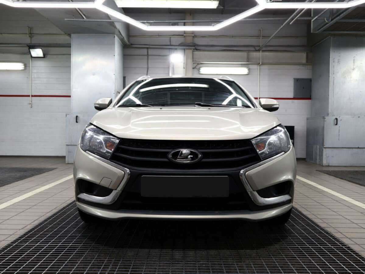 Lada (ВАЗ) Vesta 2020 года с пробегом. Фото: #1