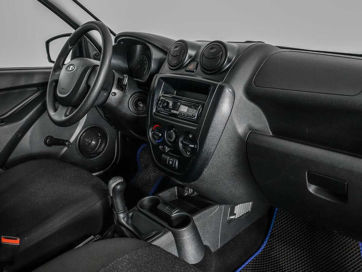 Lada (ВАЗ) Granta 2018 года с пробегом. Фото: #10