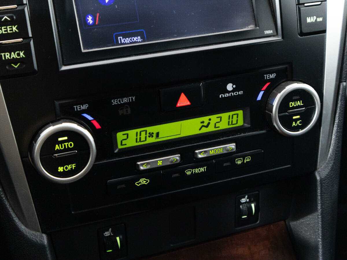 Toyota Camry 2013 года с пробегом. Фото: #16