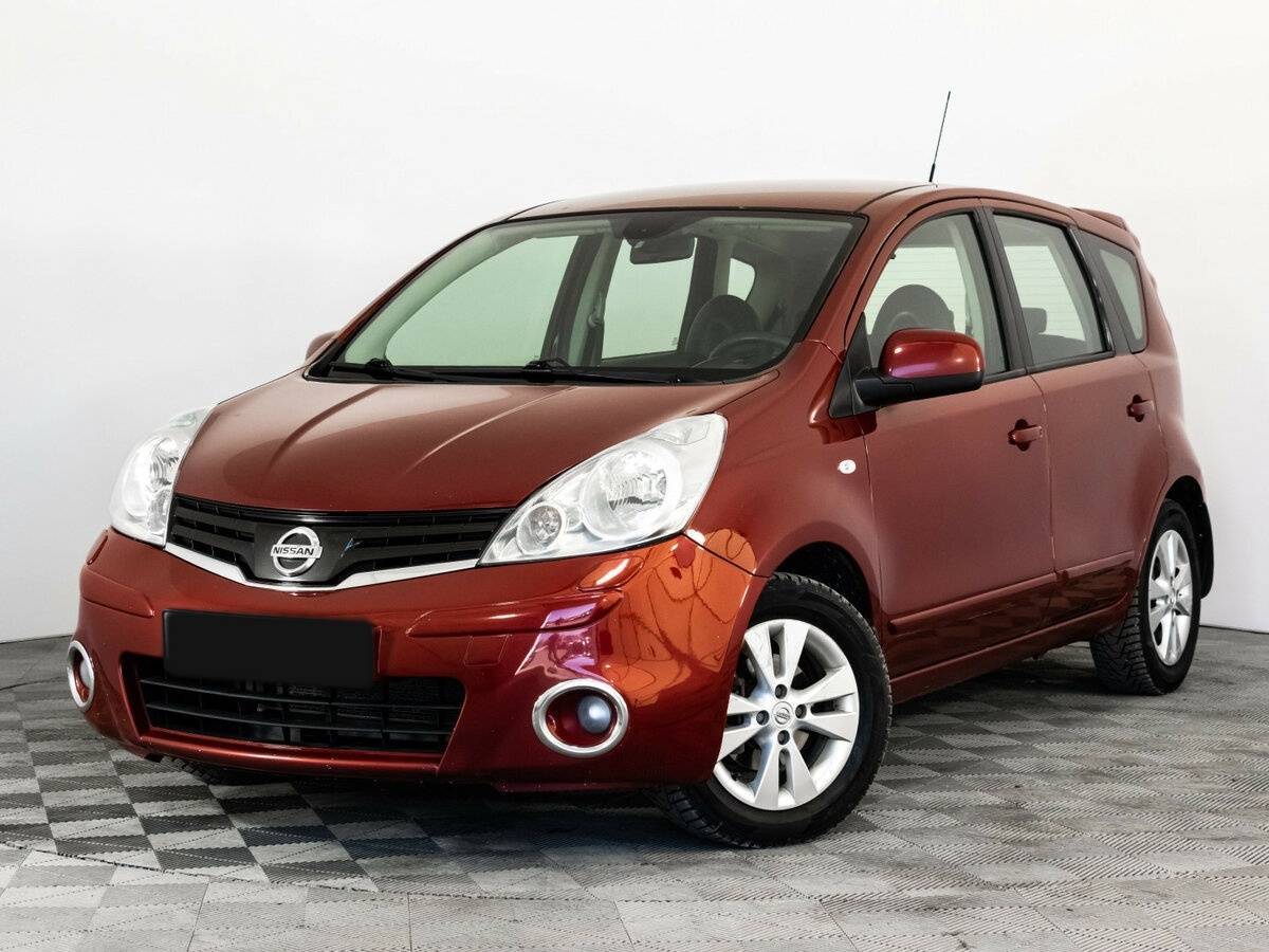 Nissan Note 2013 года с пробегом. Посмотреть фото