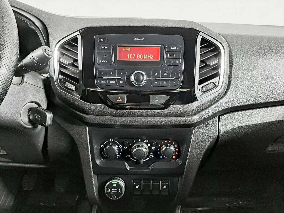 Lada (ВАЗ) XRAY 2018 года с пробегом. Фото: #10