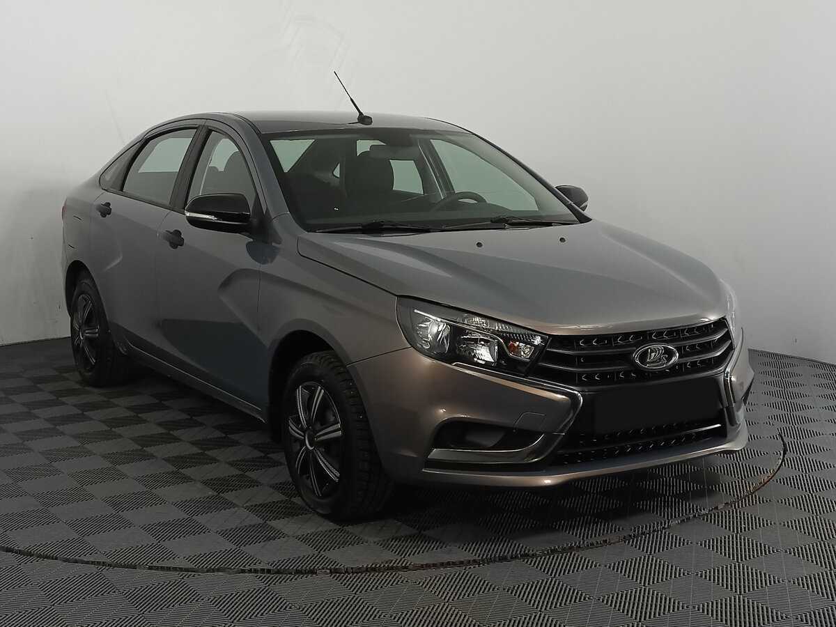 Lada (ВАЗ) Vesta 2017 года с пробегом. Фото: #2