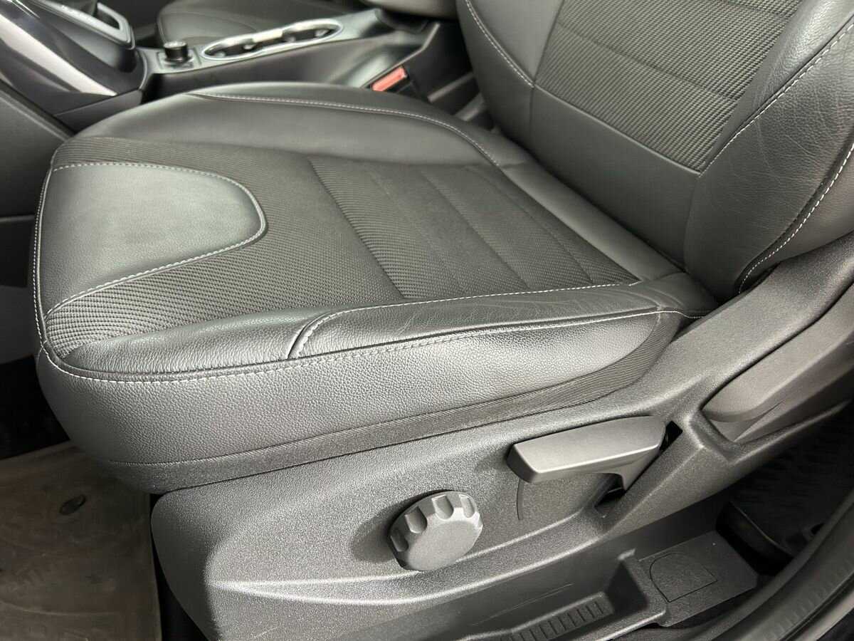 Ford Kuga 2015 года с пробегом. Фото: #8