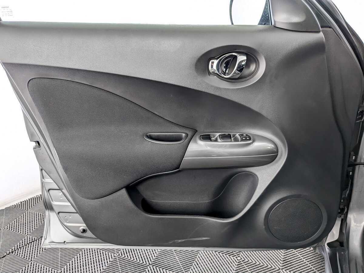 Nissan Juke 2012 года с пробегом. Фото: #13