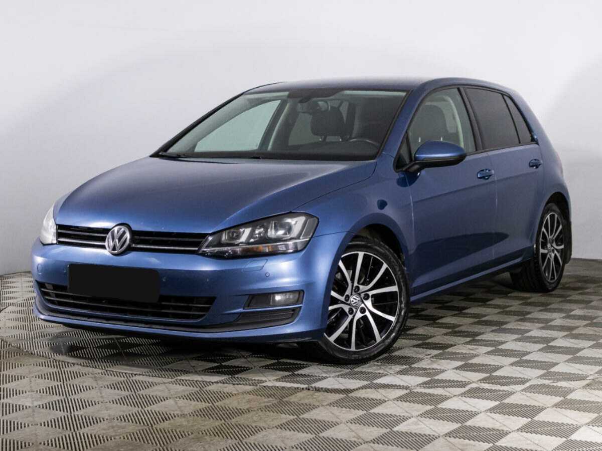 Volkswagen Golf 2012 года с пробегом. Посмотреть фото