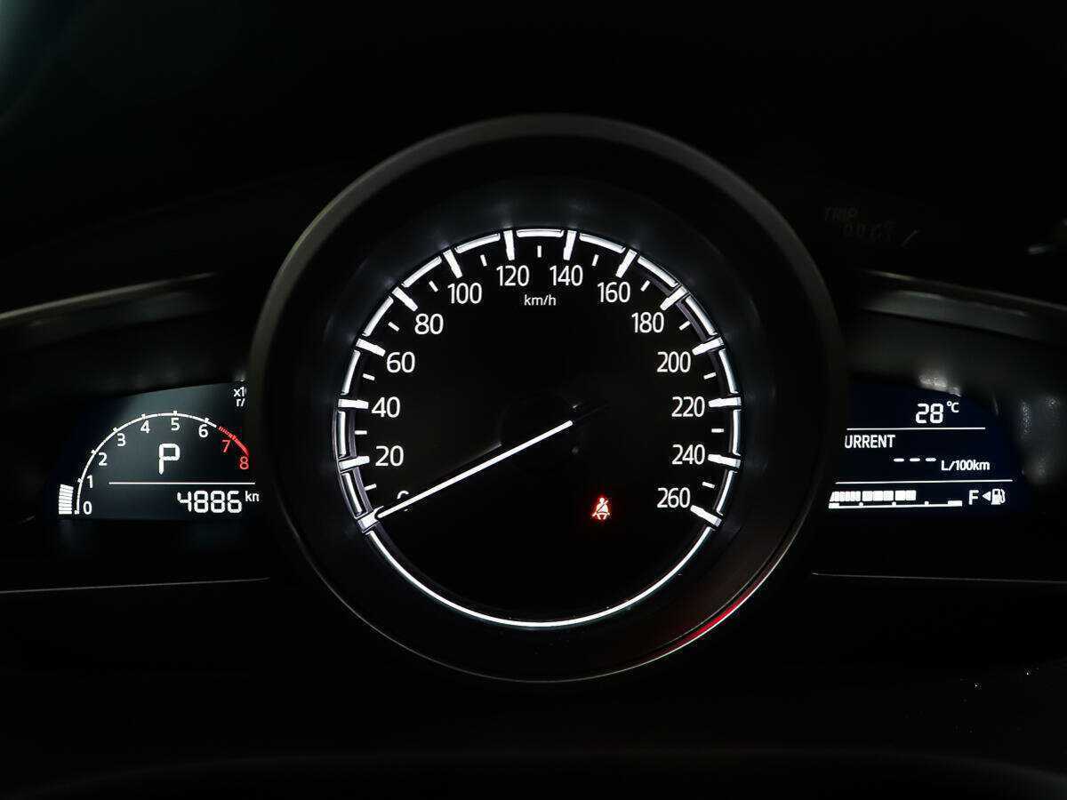 Mazda CX-4 2022 года с пробегом. Фото: #13