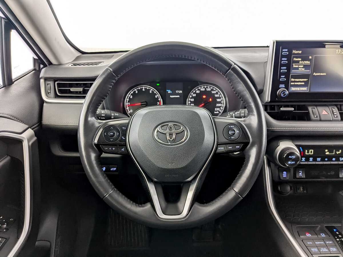 Toyota RAV4 2020 года с пробегом. Фото: #5