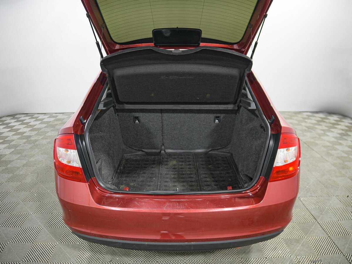 Skoda Rapid 2016 года с пробегом. Фото: #13