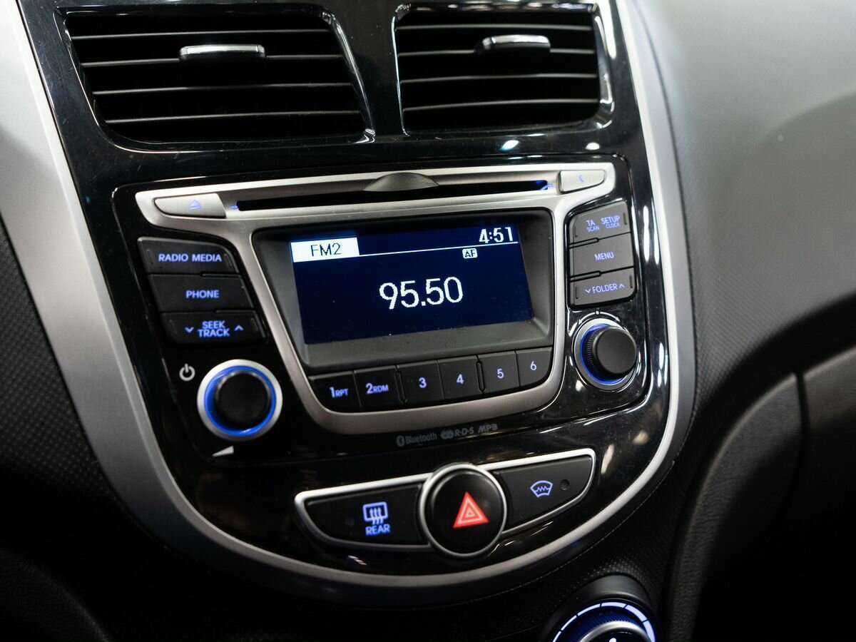 Hyundai Solaris 2015 года с пробегом. Фото: #9