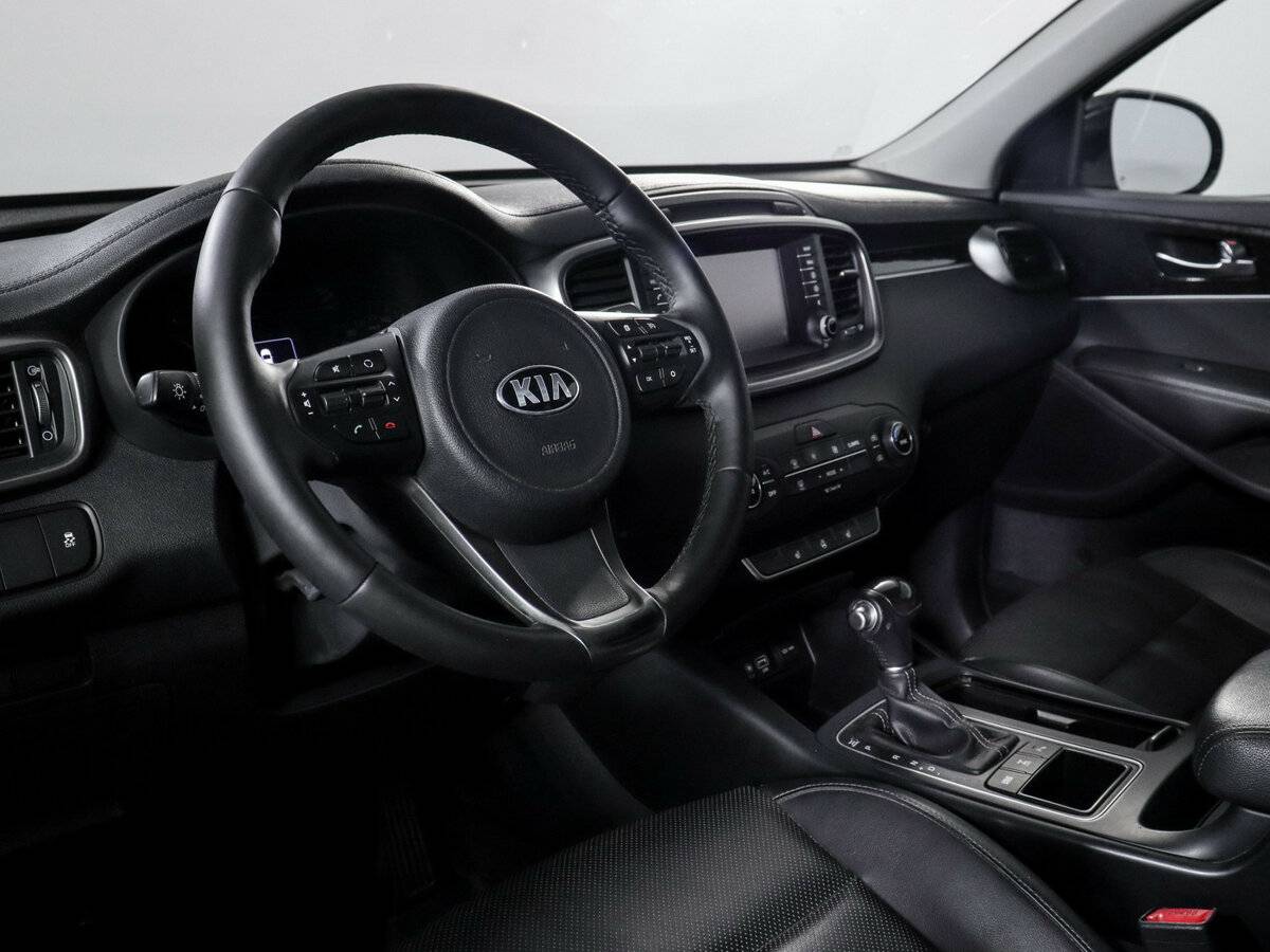 Kia Sorento 2017 года с пробегом. Фото: #12