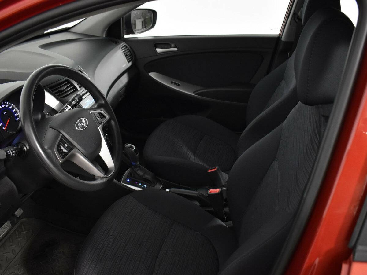 Hyundai Solaris 2014 года с пробегом. Фото: #8