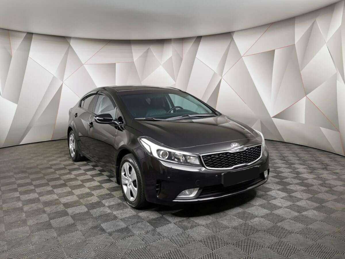 Kia Cerato 2017 года с пробегом. Фото: #2