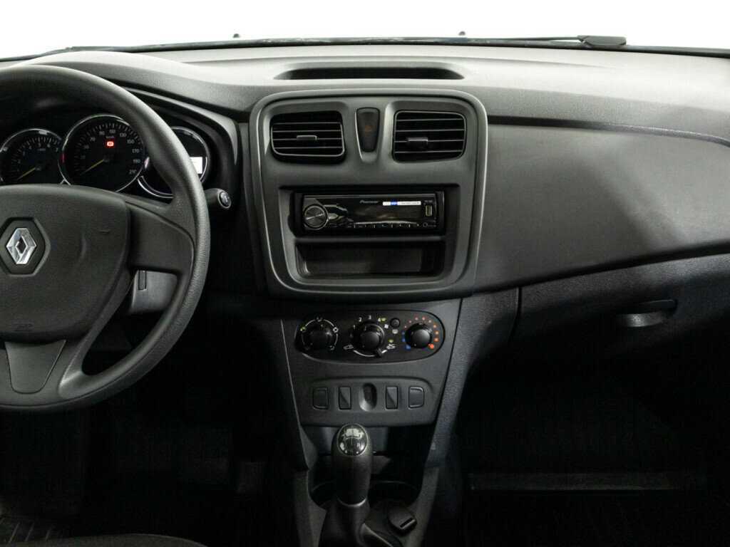 Renault Sandero 2016 года с пробегом. Фото: #13