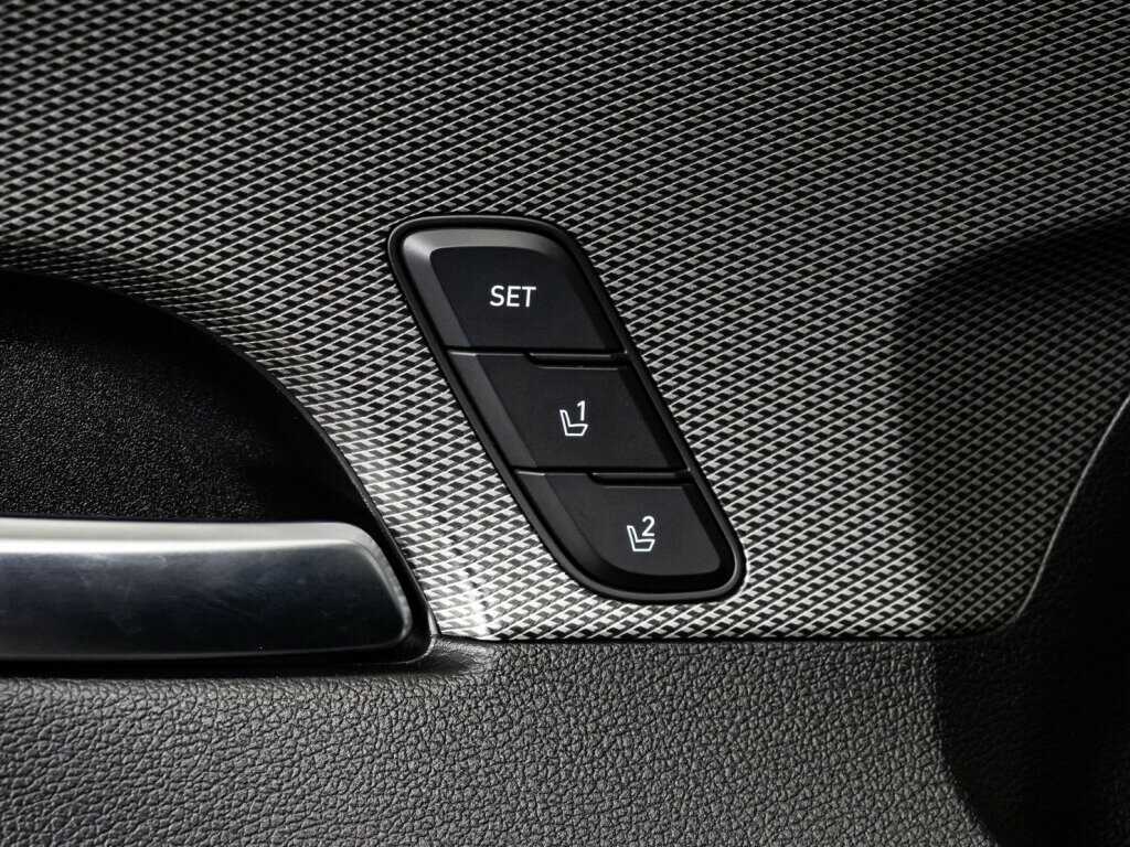 Hyundai Santa Fe 2018 года с пробегом. Фото: #22