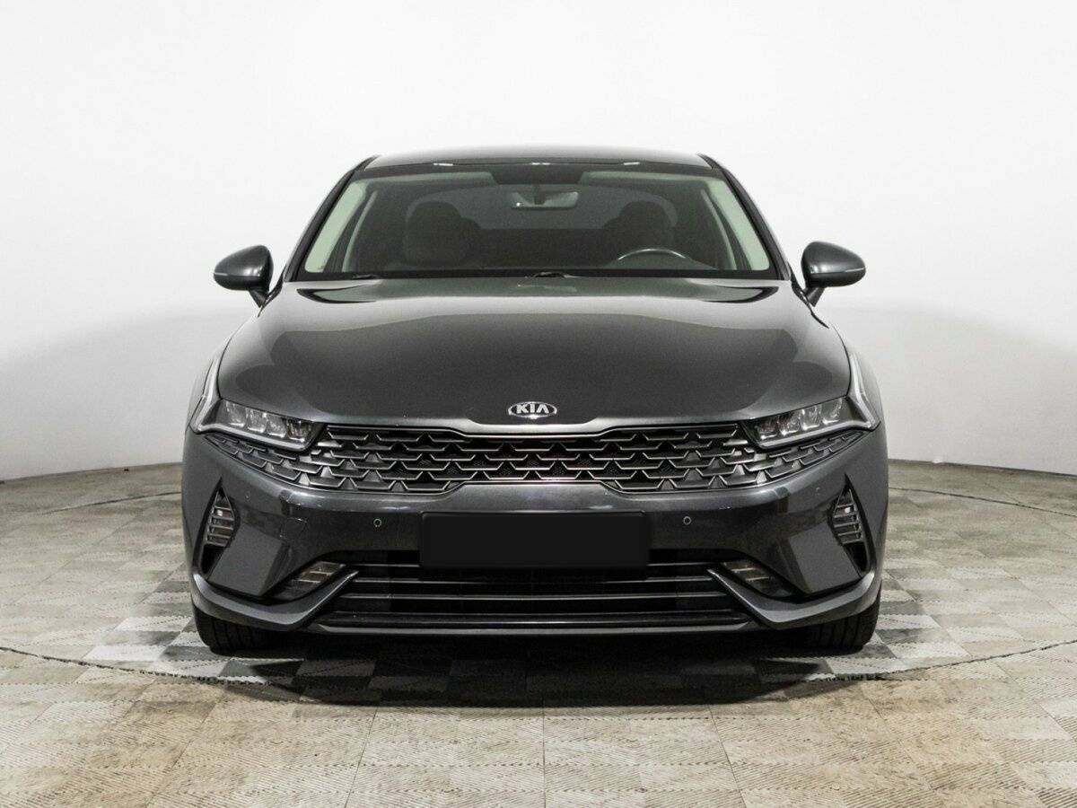 Kia K5 2021 года с пробегом. Фото: #1