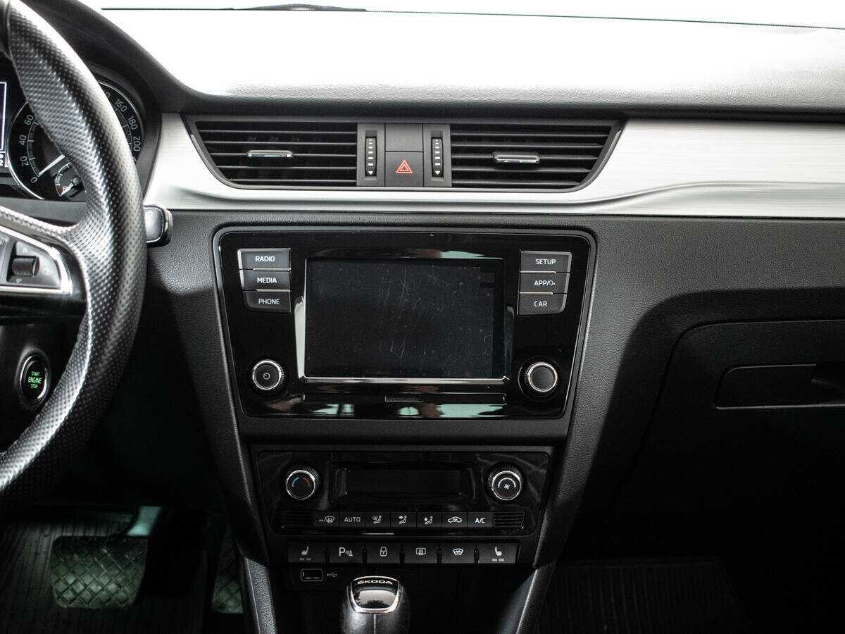 Skoda Rapid 2019 года с пробегом. Фото: #12