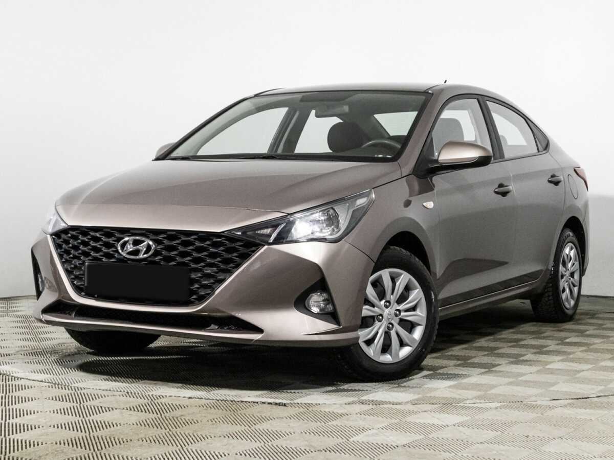 Hyundai Solaris 2021 года с пробегом. Посмотреть фото