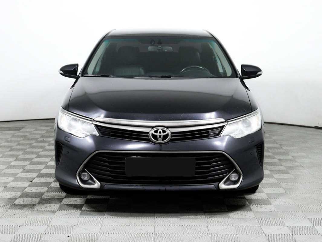 Toyota Camry 2016 года с пробегом. Фото: #1
