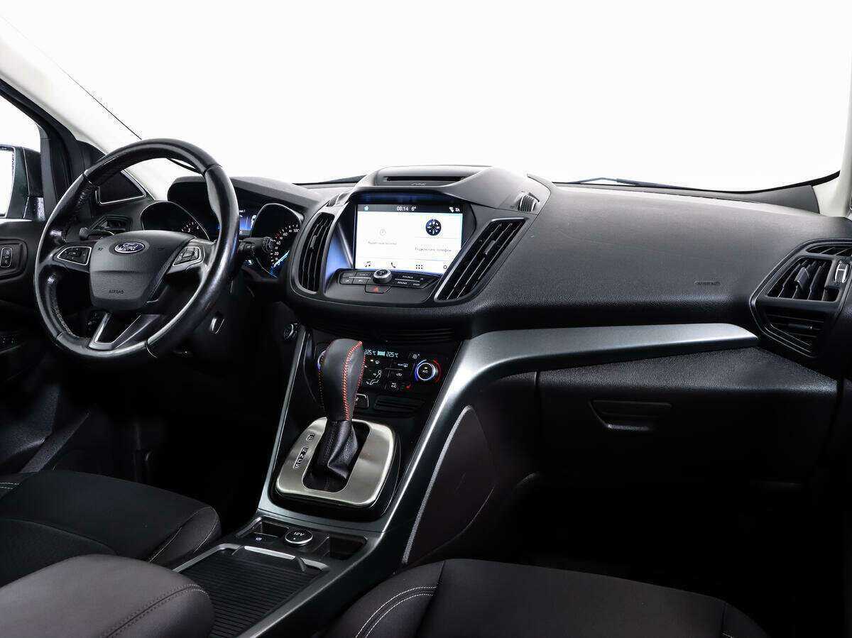 Ford Kuga 2017 года с пробегом. Фото: #6