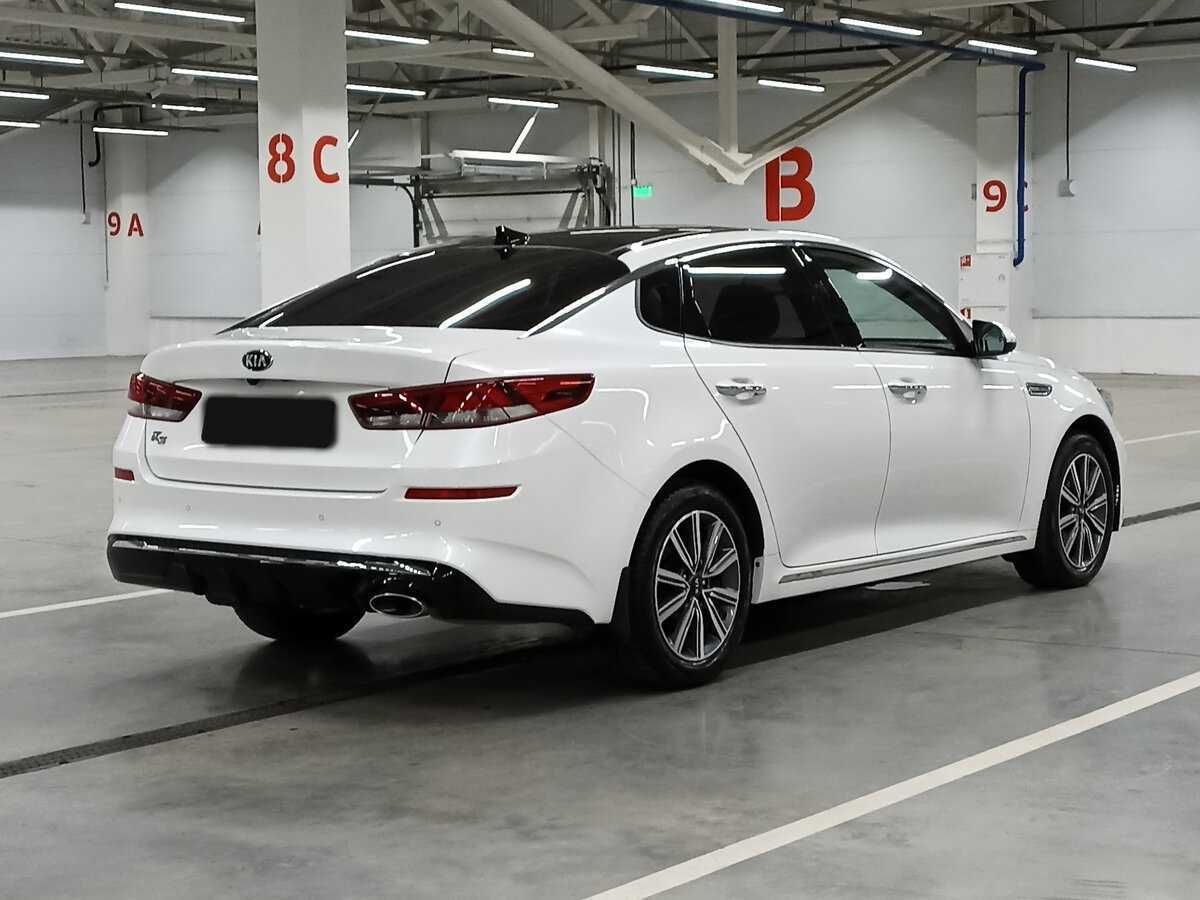 Kia K5 2019 года с пробегом. Фото: #4
