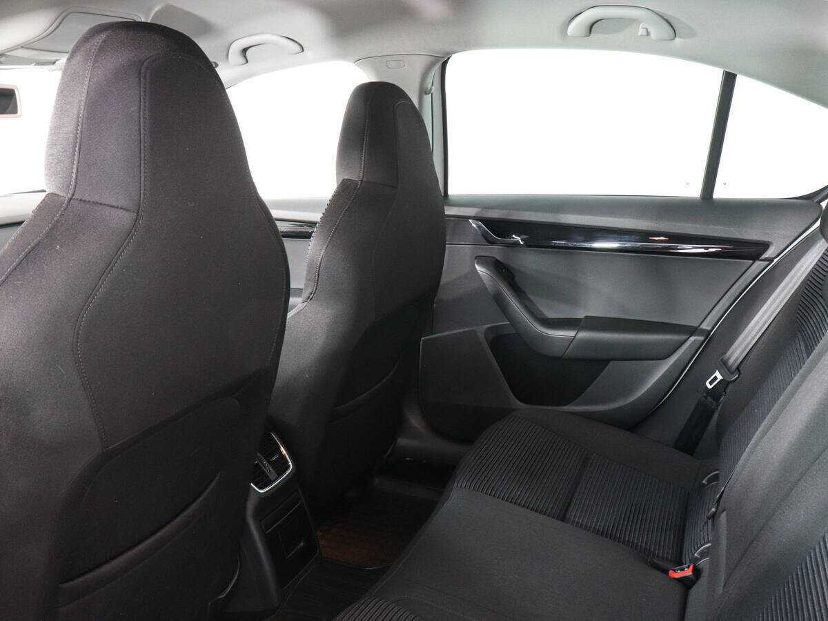 Skoda Octavia 2015 года с пробегом. Фото: #11