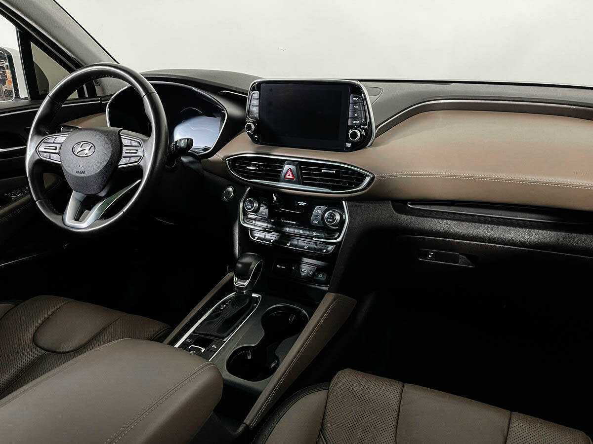 Hyundai Santa Fe 2018 года с пробегом. Фото: #8