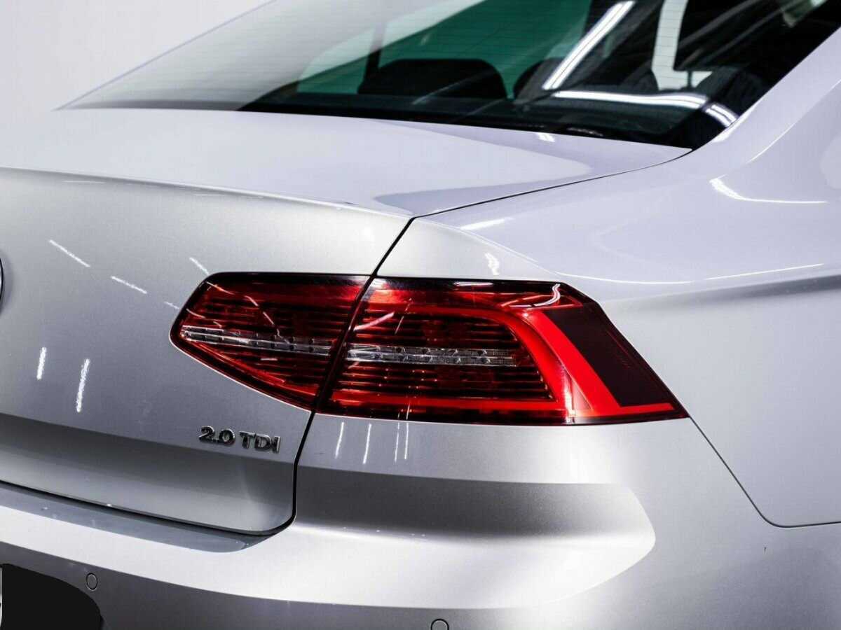 Volkswagen Passat 2017 года с пробегом. Фото: #8
