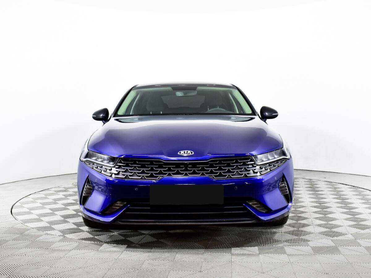 Kia K5 2021 года с пробегом. Фото: #1