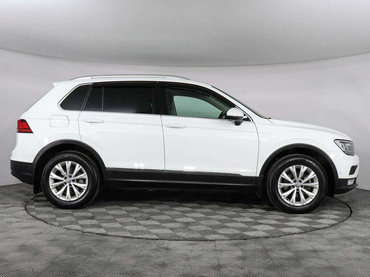Volkswagen Tiguan 2017 года с пробегом. Фото: #3
