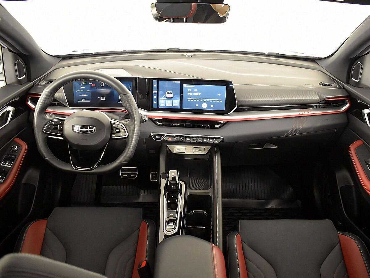 Geely Coolray 2023 года с пробегом. Фото: #9