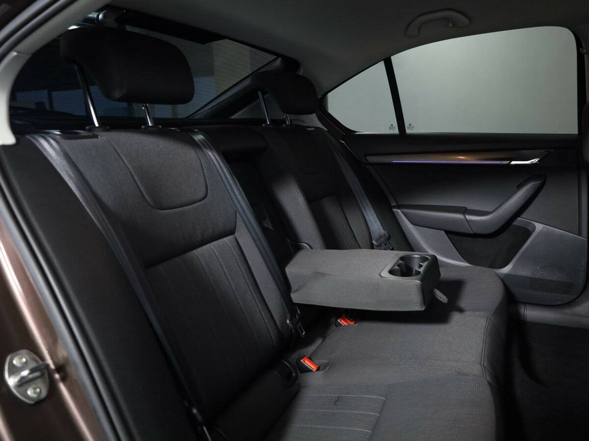 Skoda Octavia 2017 года с пробегом. Фото: #11