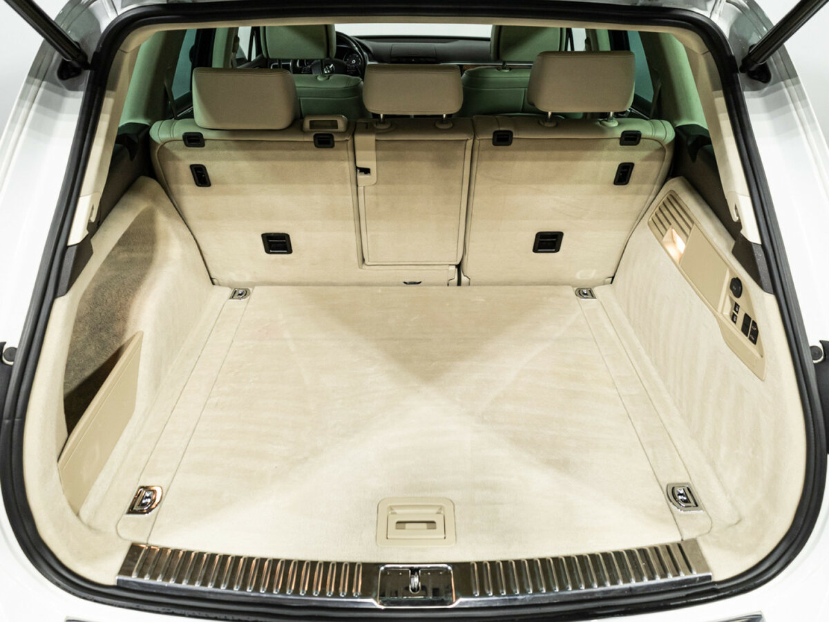 Volkswagen Touareg 2013 года с пробегом. Фото: #21