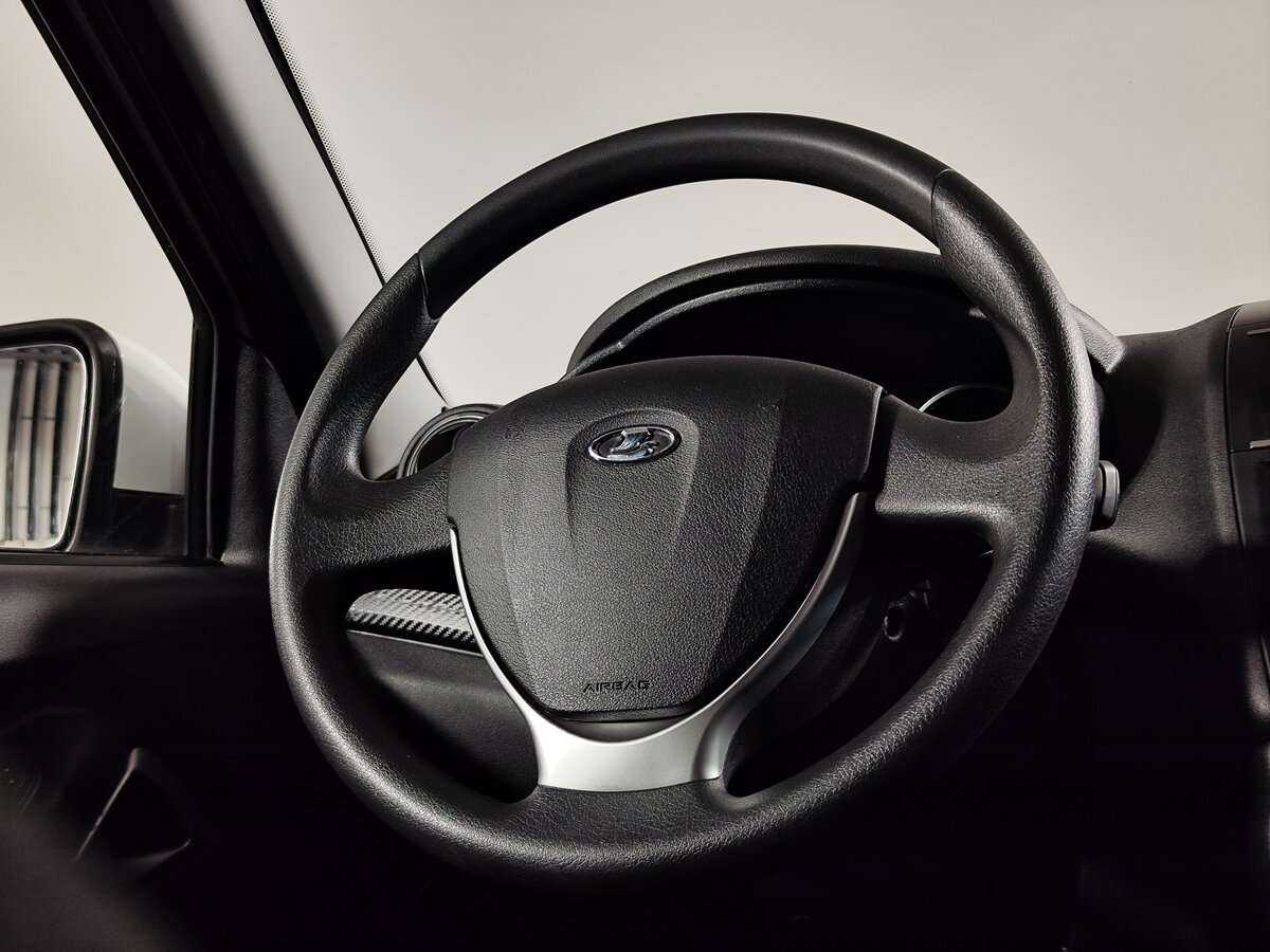 Lada (ВАЗ) Granta 2019 года с пробегом. Фото: #10