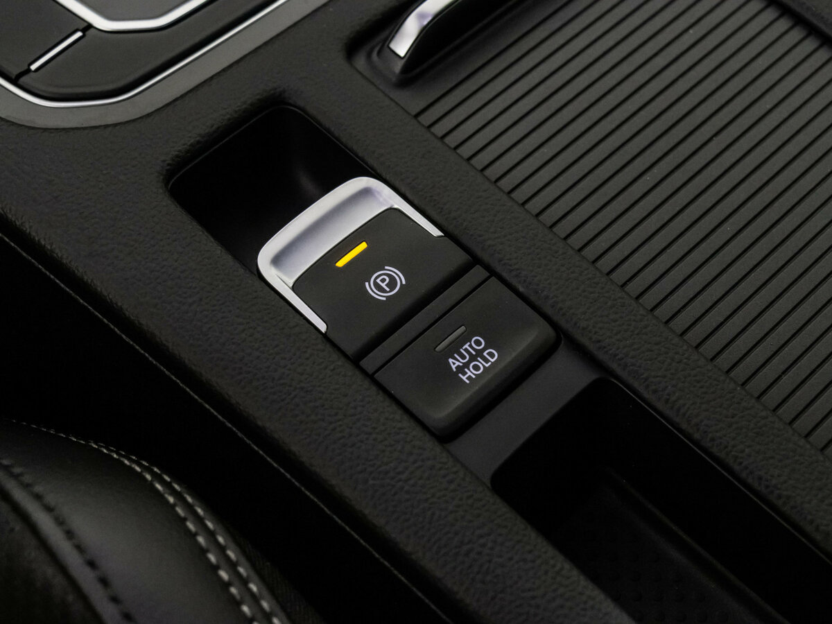 Volkswagen Passat 2018 года с пробегом. Фото: #20