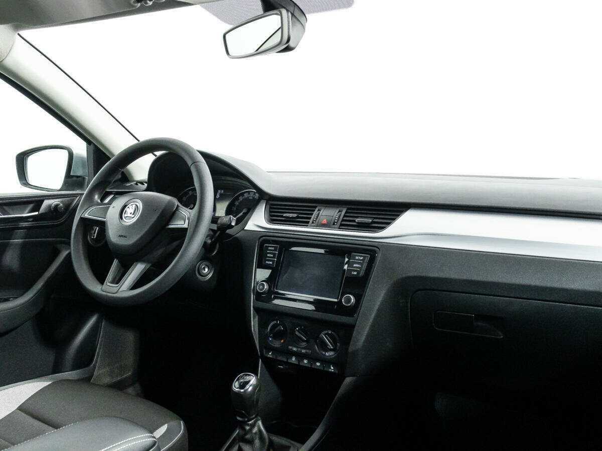 Skoda Rapid 2018 года с пробегом. Фото: #8
