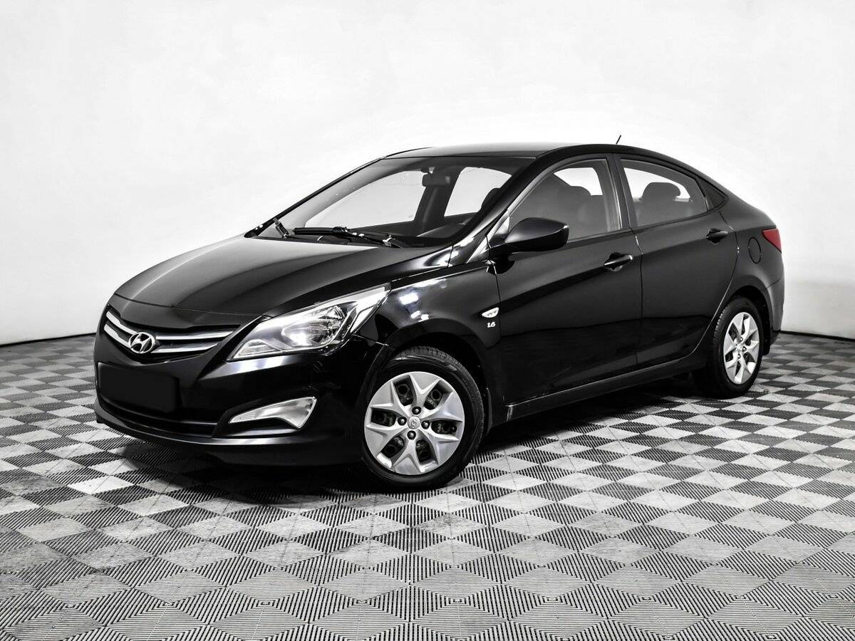 Hyundai Solaris 2016 года с пробегом. Посмотреть фото