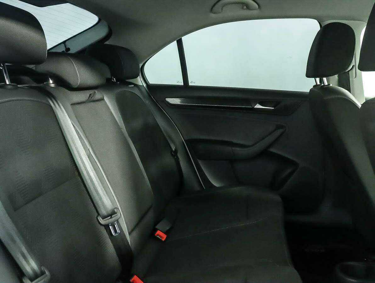 Volkswagen Polo 2021 года с пробегом. Фото: #8