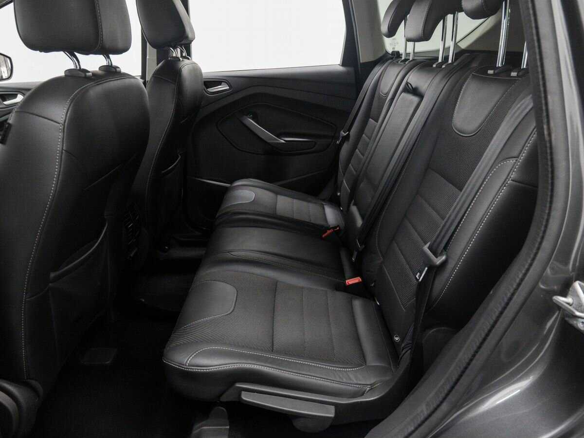 Ford Kuga 2015 года с пробегом. Фото: #10