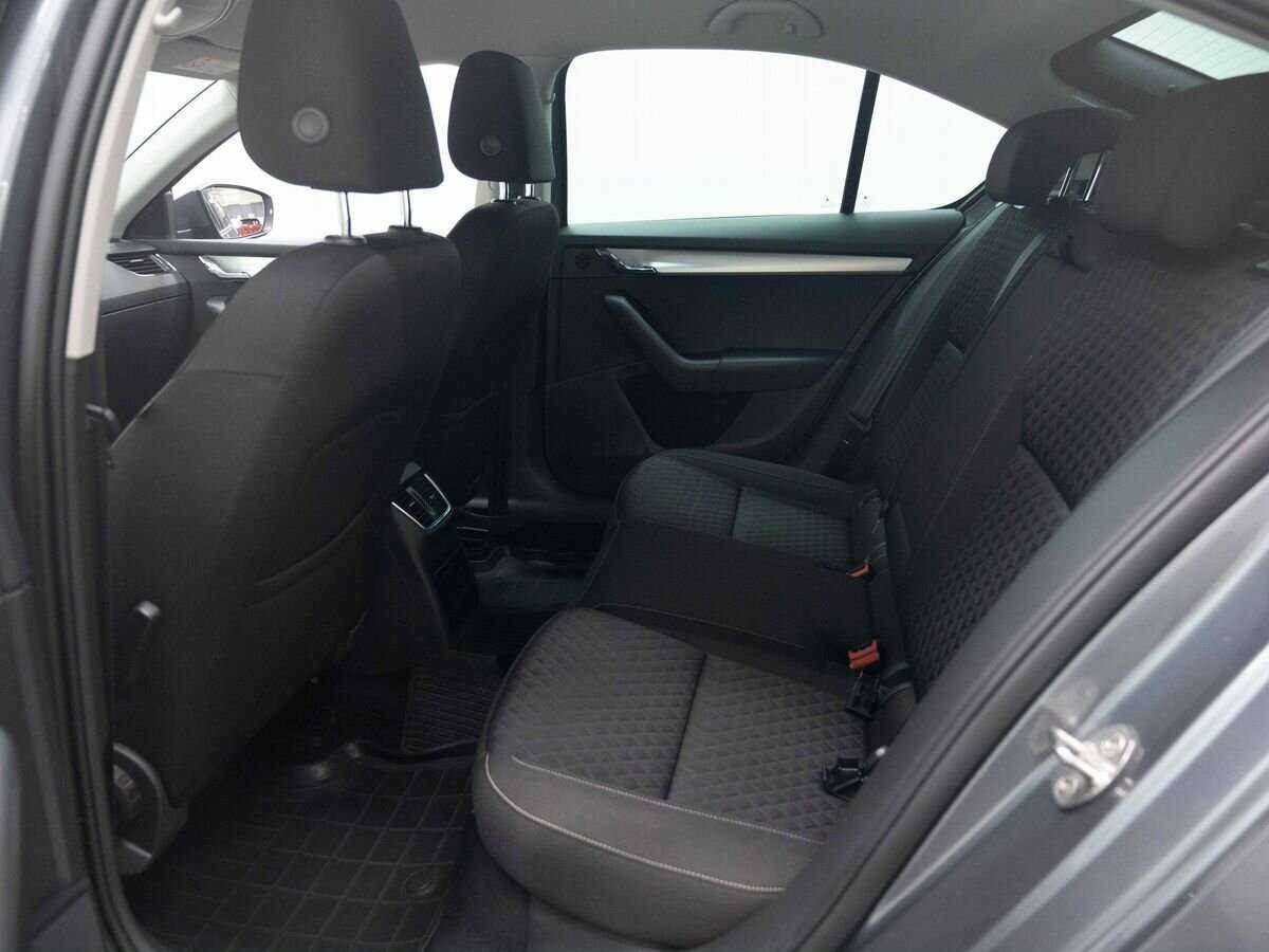 Skoda Octavia 2016 года с пробегом. Фото: #8