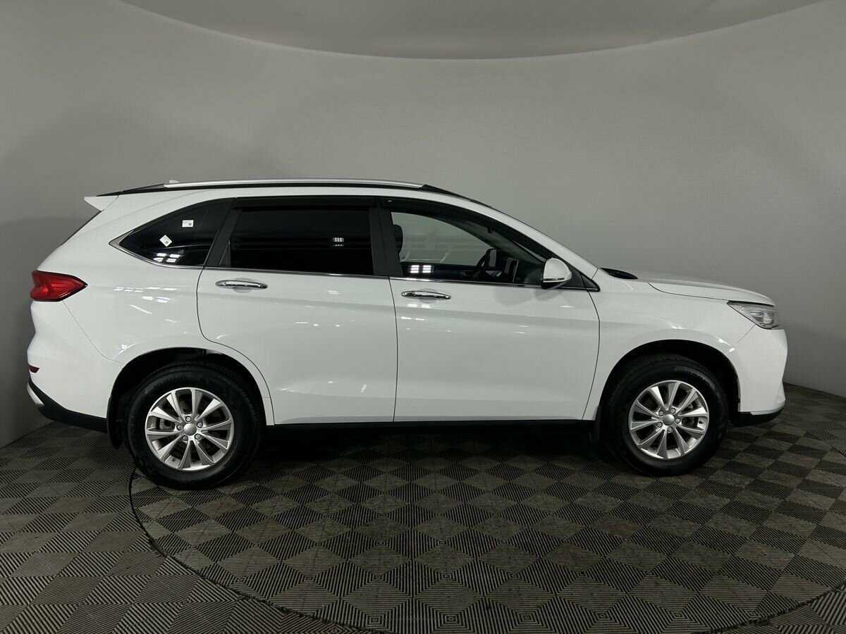 Haval M6 2023 года с пробегом. Фото: #3
