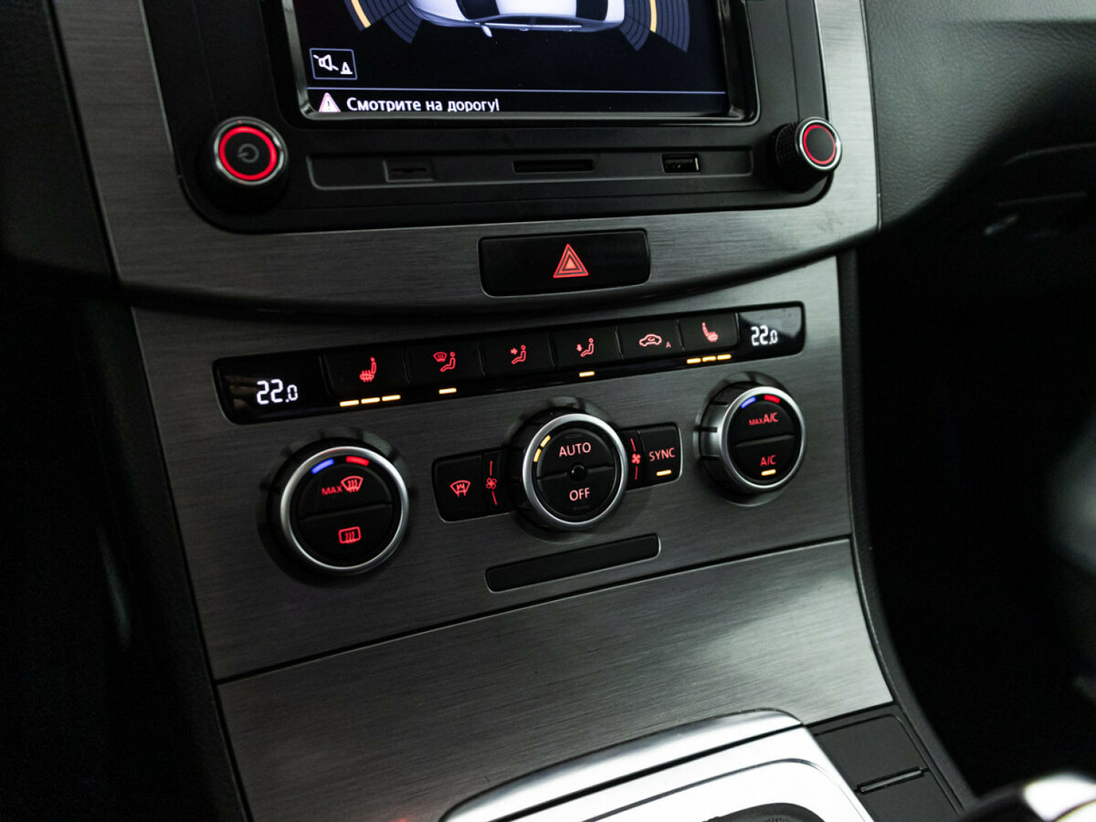 Volkswagen Passat 2012 года с пробегом. Фото: #13